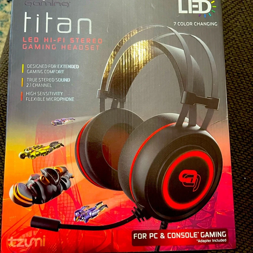 LED Titan Gaming Headseat NEW
